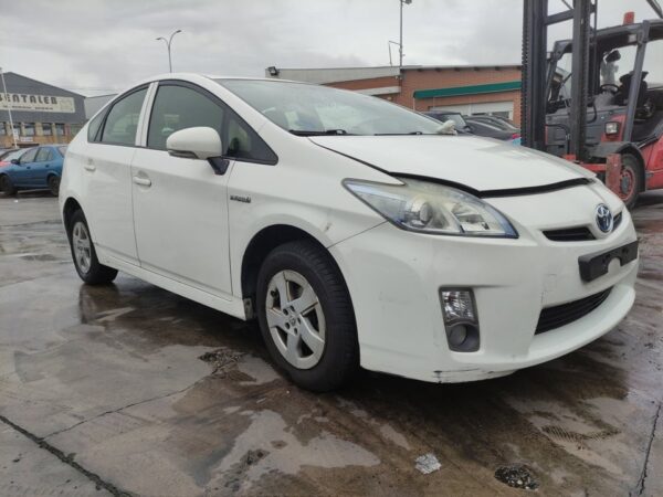 PARAGOLPES DELANTERO TOYOTA PRIUS - Imagen 3
