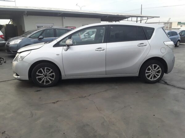 SALPICADERO TOYOTA VERSO - Imagen 5