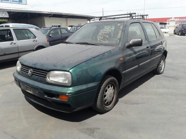 FARO IZQUIERDO VOLKSWAGEN GOLF III BERLINA - Imagen 3