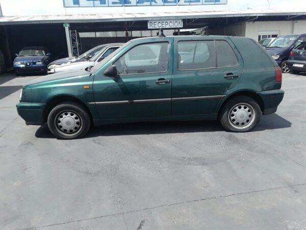 FARO IZQUIERDO VOLKSWAGEN GOLF III BERLINA - Imagen 4