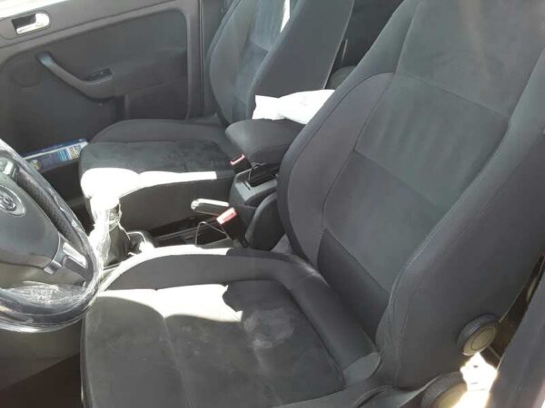 LUZ INTERIOR VOLKSWAGEN GOLF PLUS VI (521) - Imagen 5