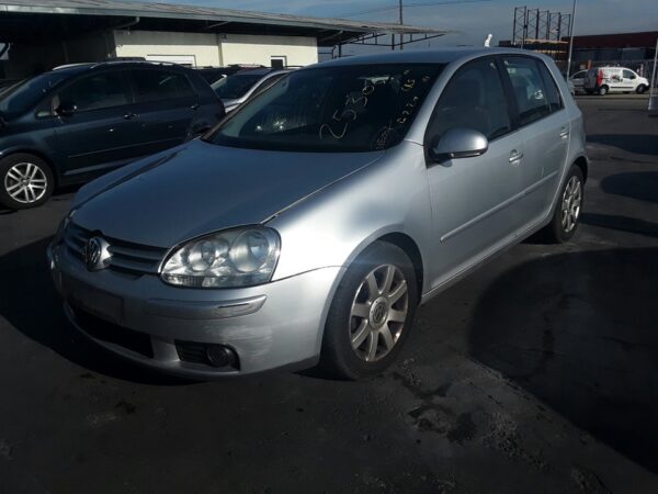 PARAGOLPES DELANTERO VOLKSWAGEN GOLF V BERLINA - Imagen 4