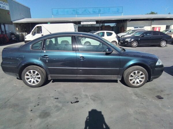 FARO IZQUIERDO VOLKSWAGEN PASSAT BERLINA - Imagen 4