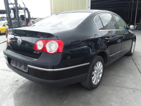 PARAGOLPES TRASERO VOLKSWAGEN PASSAT BERLINA (3C2) - Imagen 3