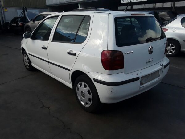 FARO IZQUIERDO VOLKSWAGEN POLO BERLINA - Imagen 5