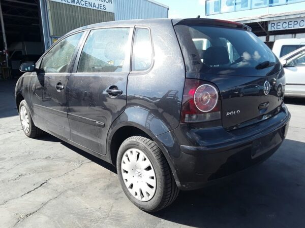 CERRADURA MALETERO / PORTON VOLKSWAGEN POLO - Imagen 4