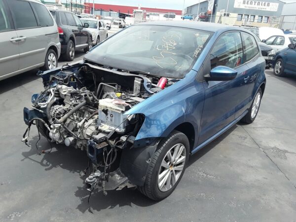 PUERTA DELANTERA DERECHA VOLKSWAGEN POLO - Imagen 4