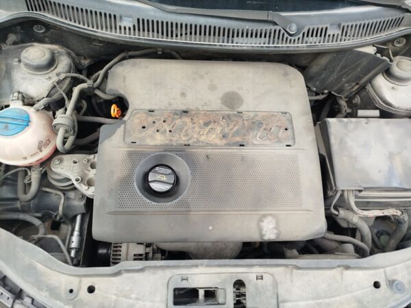 CONDENSADOR / RADIADOR  AIRE ACONDICIONADO VOLKSWAGEN POLO IV (9N1)