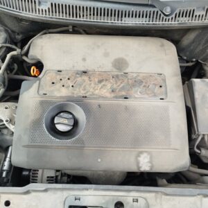 TRANSMISION DELANTERA IZQUIERDA VOLKSWAGEN POLO IV (9N1)