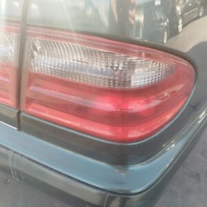 PILOTO TRASERO DERECHO MERCEDES-BENZ CLASE E (BM 210) BERLINA