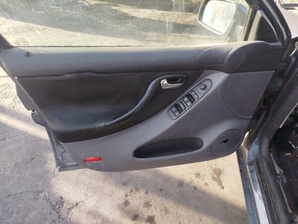 ELEVALUNAS DELANTERO IZQUIERDO SEAT LEON (1M1)