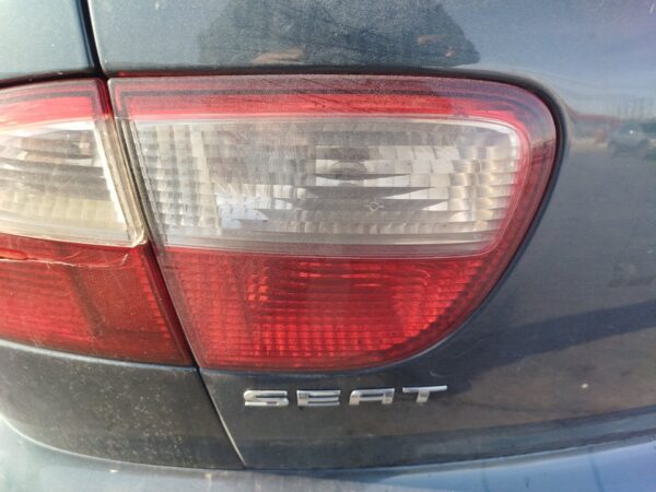 PILOTO TRASERO IZQUIERDO INTERIOR SEAT LEON (1M1)