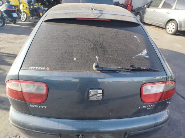 PORTON TRASERO SEAT LEON (1M1)