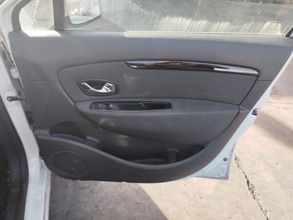 ELEVALUNAS DELANTERO DERECHO RENAULT SCENIC III (JZ)