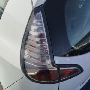 PILOTO TRASERO IZQUIERDO RENAULT SCENIC III (JZ)