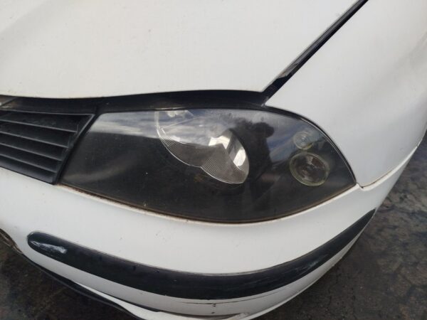 FARO IZQUIERDO SEAT IBIZA (6L1)