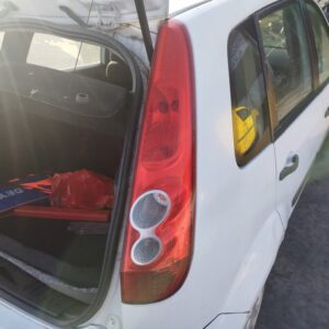 PILOTO TRASERO DERECHO FORD FIESTA (CBK)