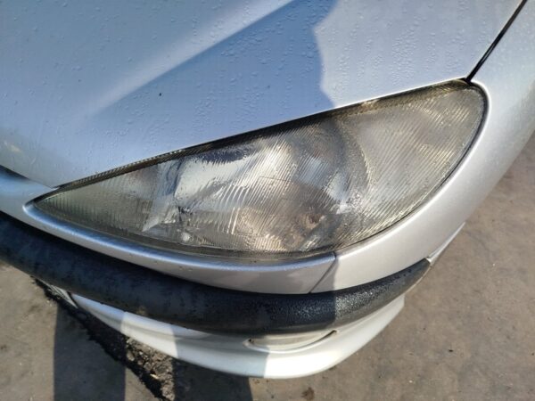 FARO IZQUIERDO PEUGEOT 206