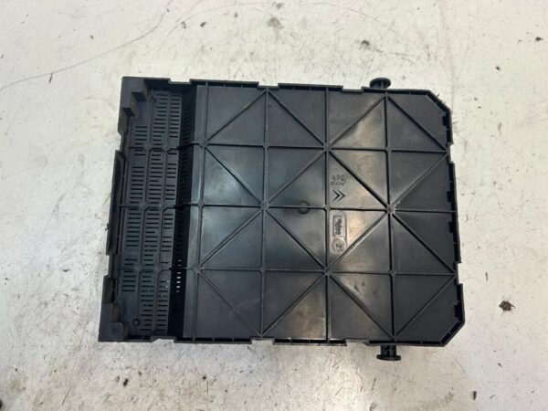 CAJA RELES / FUSIBLES PEUGEOT 308