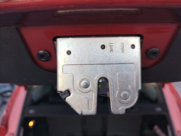 CERRADURA MALETERO / PORTON OPEL MERIVA B