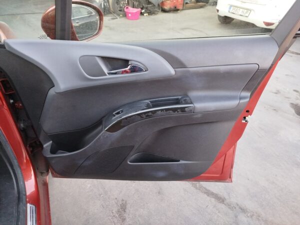 ELEVALUNAS DELANTERO DERECHO OPEL MERIVA B