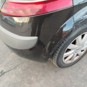 PARAGOLPES TRASERO RENAULT MEGANE II BERLINA 5P