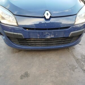 PARAGOLPES DELANTERO RENAULT MEGANE III BERLINA 5P
