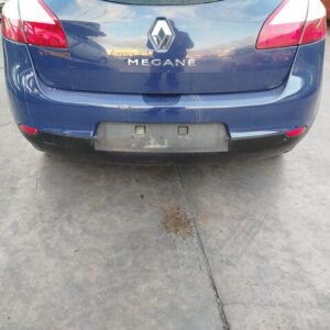 PARAGOLPES TRASERO RENAULT MEGANE III BERLINA 5P