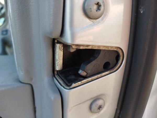 CERRADURA PUERTA DELANTERA DERECHA BMW SERIE 5 BERLINA (E39)