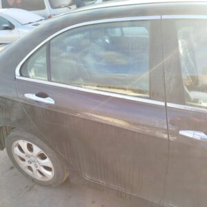 PUERTA TRASERA DERECHA HONDA ACCORD BERLINA (CL/CN)