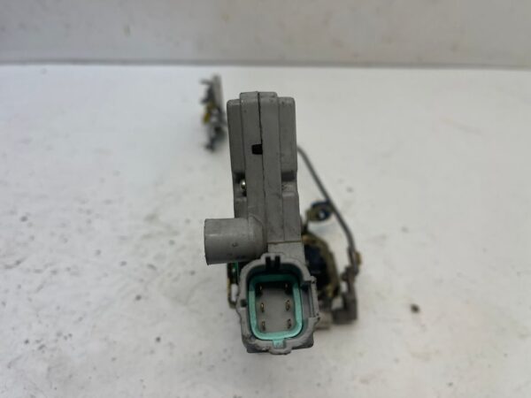 CERRADURA PUERTA DELANTERA IZQUIERDA NISSAN TERRANO II (R20)