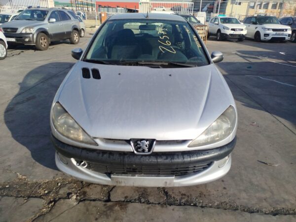 FARO IZQUIERDO PEUGEOT 206 - Imagen 2