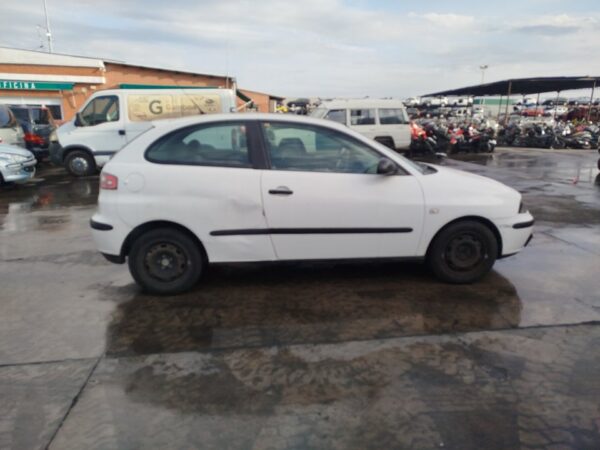PARAGOLPES DELANTERO SEAT IBIZA (6L1) - Imagen 3