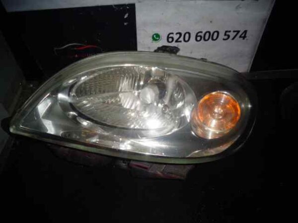 FARO IZQUIERDO CITROEN SAXO