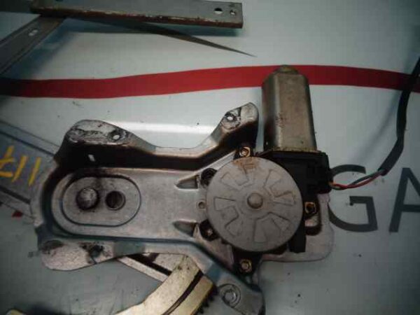 ELEVALUNAS DELANTERO IZQUIERDO MG ROVER MG ZR (F/RF)
