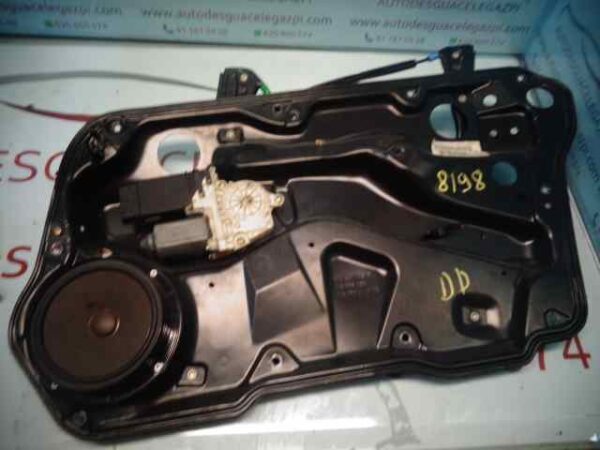 ELEVALUNAS DELANTERO DERECHO VOLKSWAGEN GOLF IV BERLINA (1J1)(10.1997)