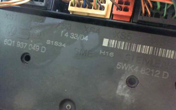 CAJA RELES / FUSIBLES SEAT IBIZA (6L1)