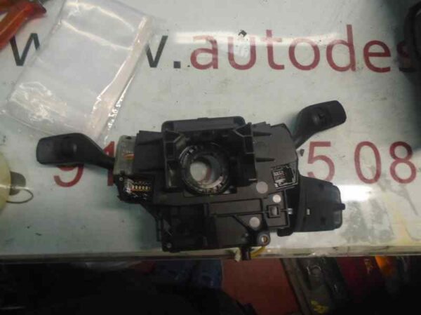 MANDO LUCES FORD FOCUS BERLINA (CAP)