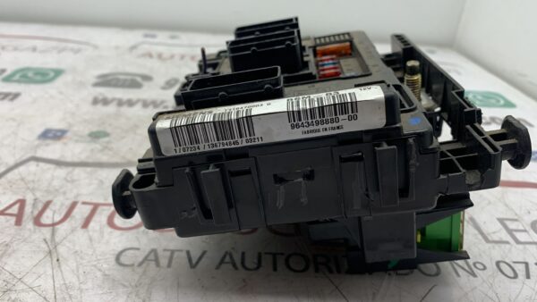 CAJA RELES / FUSIBLES CITROEN C3