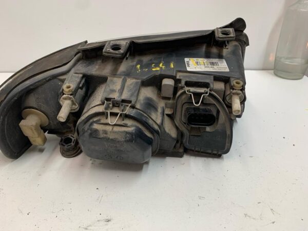 FARO IZQUIERDO AUDI A4 BERLINA (B5)