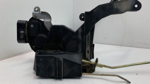 CERRADURA PUERTA DELANTERA IZQUIERDA TOYOTA RAV4 (A2)