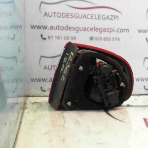 PILOTO TRASERO IZQUIERDO SEAT TOLEDO (1M2)