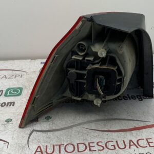 PILOTO TRASERO DERECHO VOLKSWAGEN GOLF V (1K1)(10.2003)