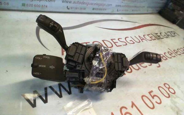 MANDO MULTIFUNCION FORD FOCUS BERLINA (CAP)