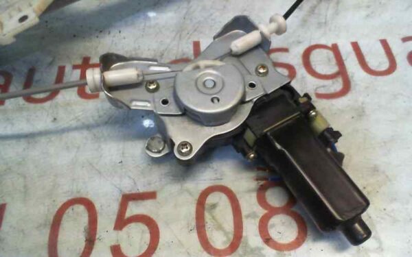 ELEVALUNAS TRASERO IZQUIERDO HYUNDAI SONATA (EF)