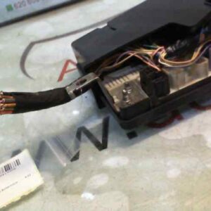 CAJA RELES / FUSIBLES RENAULT MEGANE II GRANDTOUR