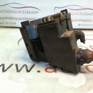 CAJA RELES / FUSIBLES CITROEN XSARA BERLINA