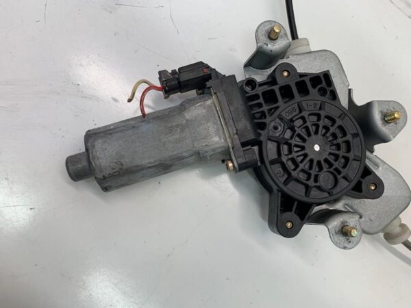 ELEVALUNAS TRASERO DERECHO SSANGYONG RODIUS