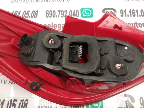 PILOTO TRASERO DERECHO OPEL CORSA D