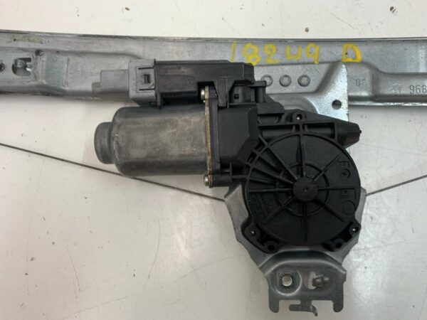 ELEVALUNAS DELANTERO DERECHO PEUGEOT 207